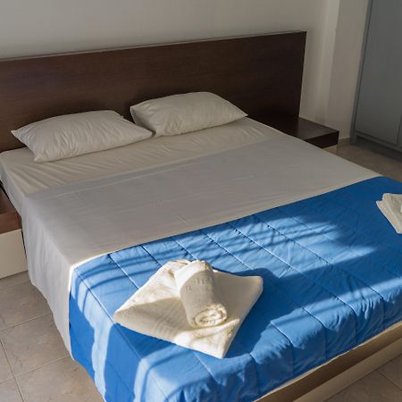 Polykratis Rooms Skiathos stad Exteriör bild