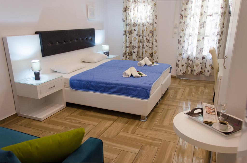 Polykratis Rooms Skiathos stad Rum bild